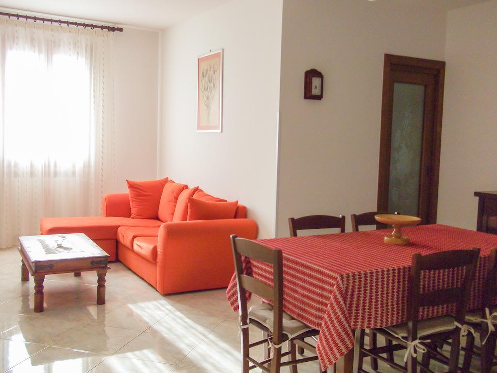 B&B Minerva Castro  Esterno foto